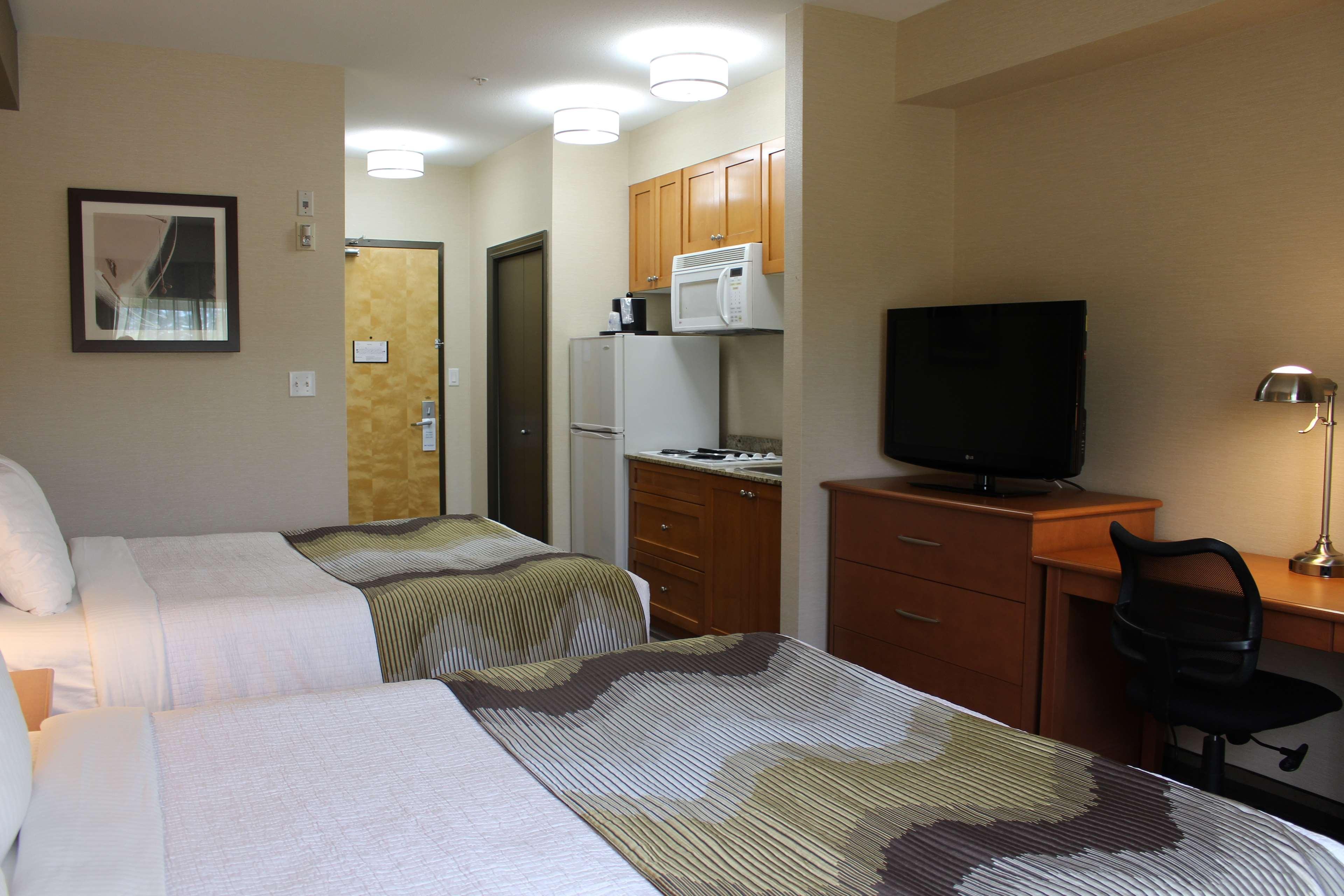 Best Western King George Inn & Suites Surrey Exterior foto