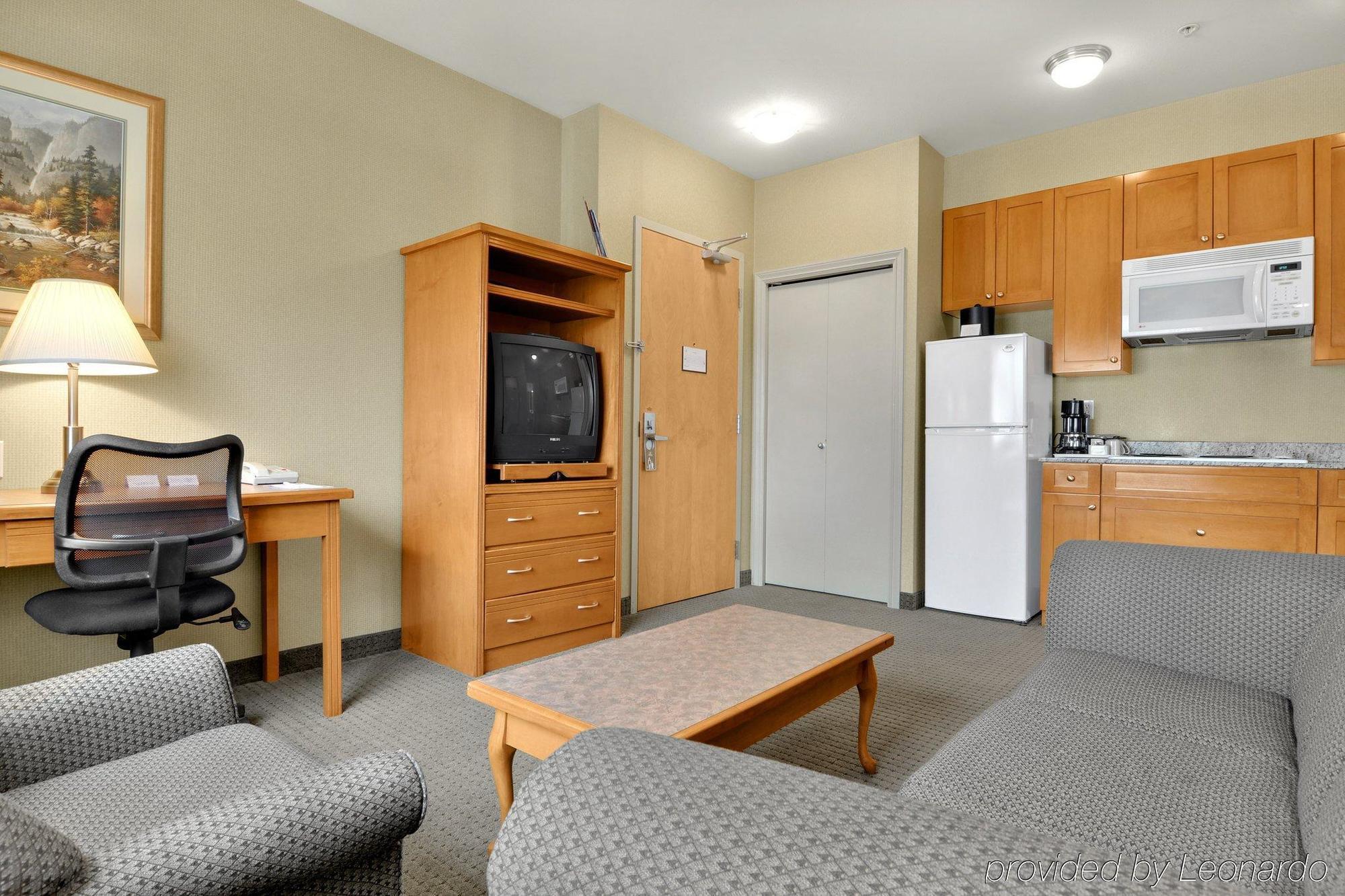 Best Western King George Inn & Suites Surrey Exterior foto